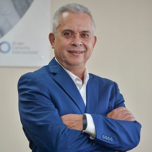 Carlos Camacho